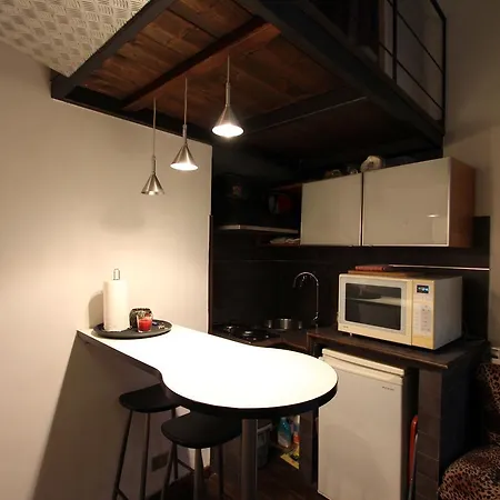 Bollo Studio Apartment